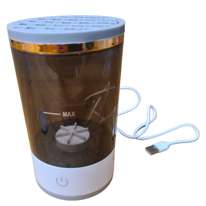 Ein automatischer   Pinselreiniger